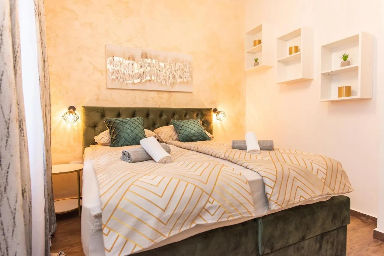 Apartment 88 - Rooftop Jacuzzi & Terrace Zadar 0*,